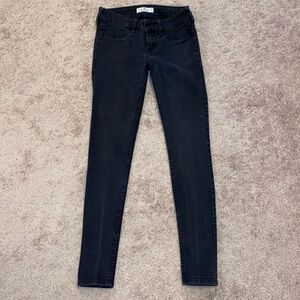 Black Hollister skinny jeans size 1S